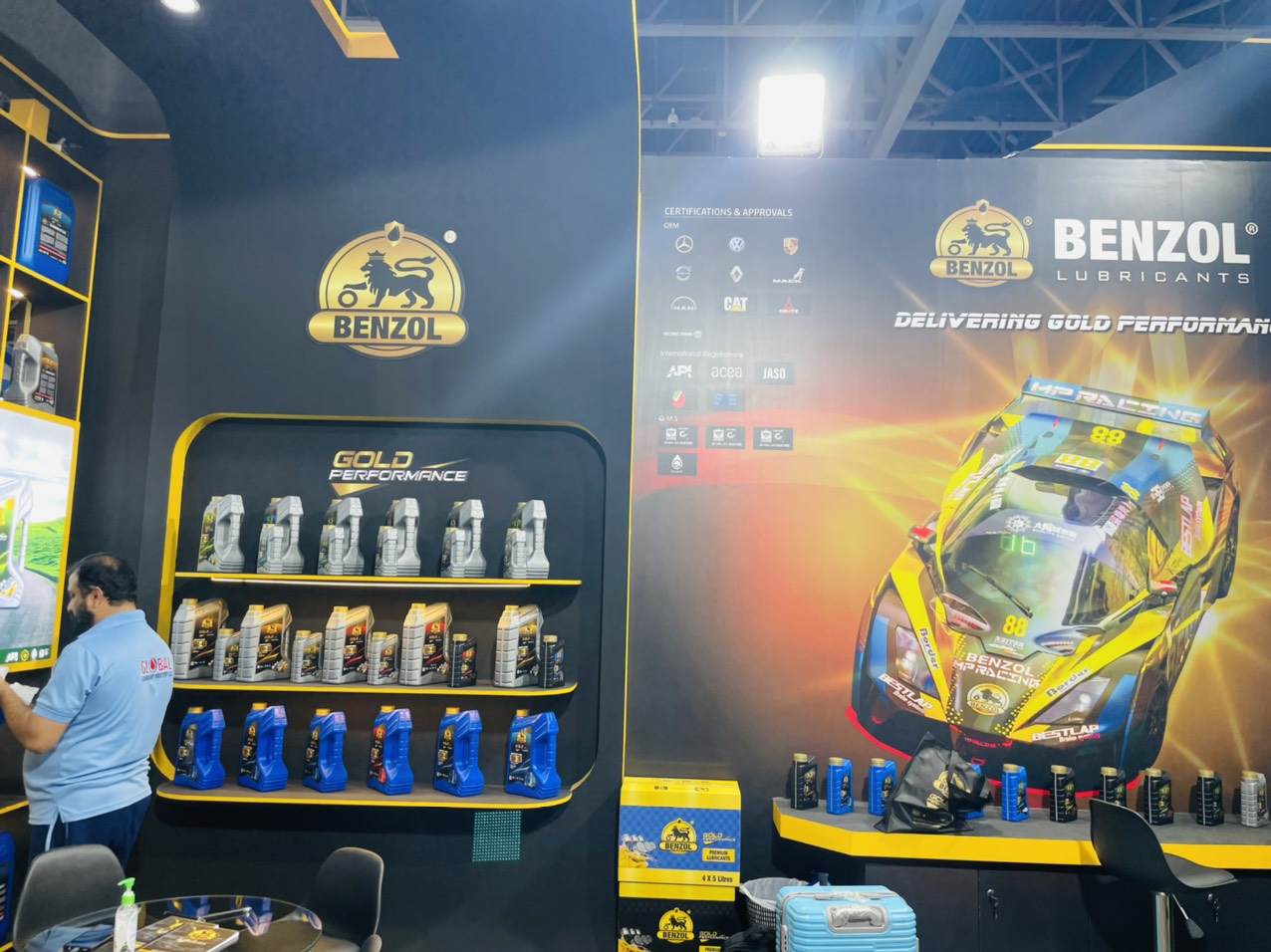 Hoạt Động Của C&ocirc;ng Ty