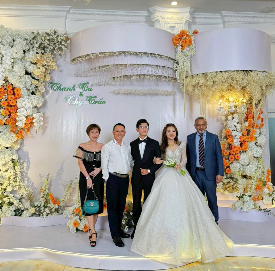 C&Ocirc;NG TY BENZOL VIET NAM  Ủng hộ đồng b&agrave;o miền Bắc lũ lụt ng&agrave;y 10/9/2024