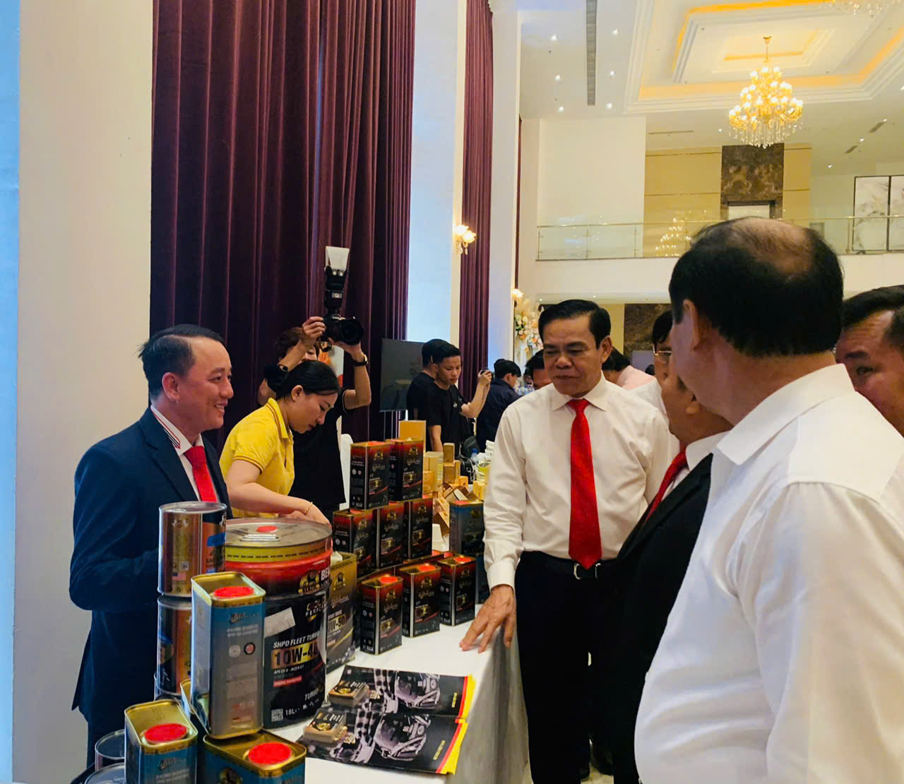 Hội Doanh Nghiệp Ph&iacute;a Nam Kỷ Niệm 20 Năm Th&agrave;nh Lập